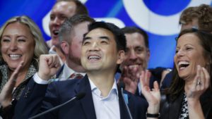 請繼續往下閱讀