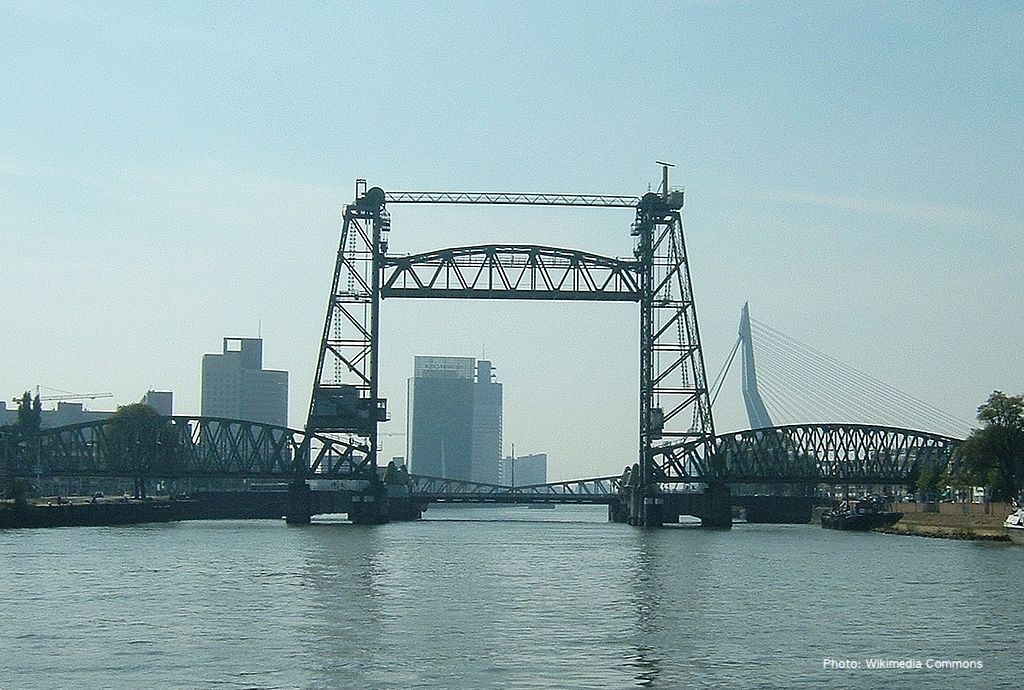 the hef bridge in the Netherlands